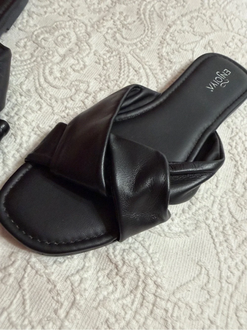 Enjoiya Black Leather Slide Mules Size 9/41